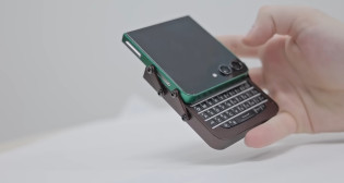 Этот человек собрал собственный Android-смартфон, потому что современные устройства слишком скучные