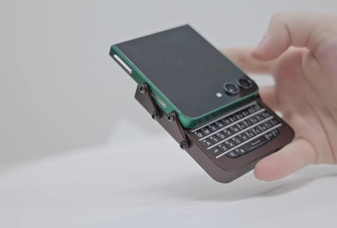 Этот человек собрал собственный Android-смартфон, потому что современные устройства слишком скучные